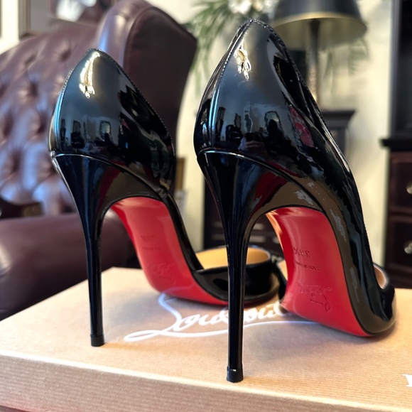 Christian Louboutin Iriza black patent pumps - Picture 5 of 12